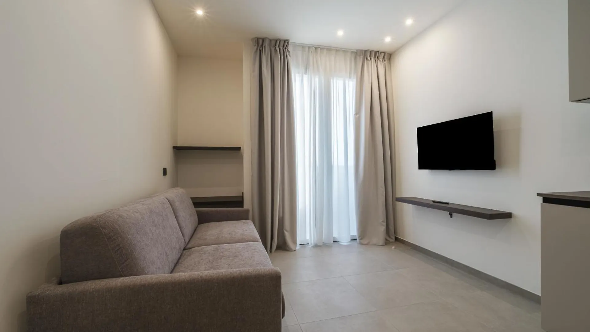 Aparthotel Residence Goldoni6 Suite Apartment Rimini
