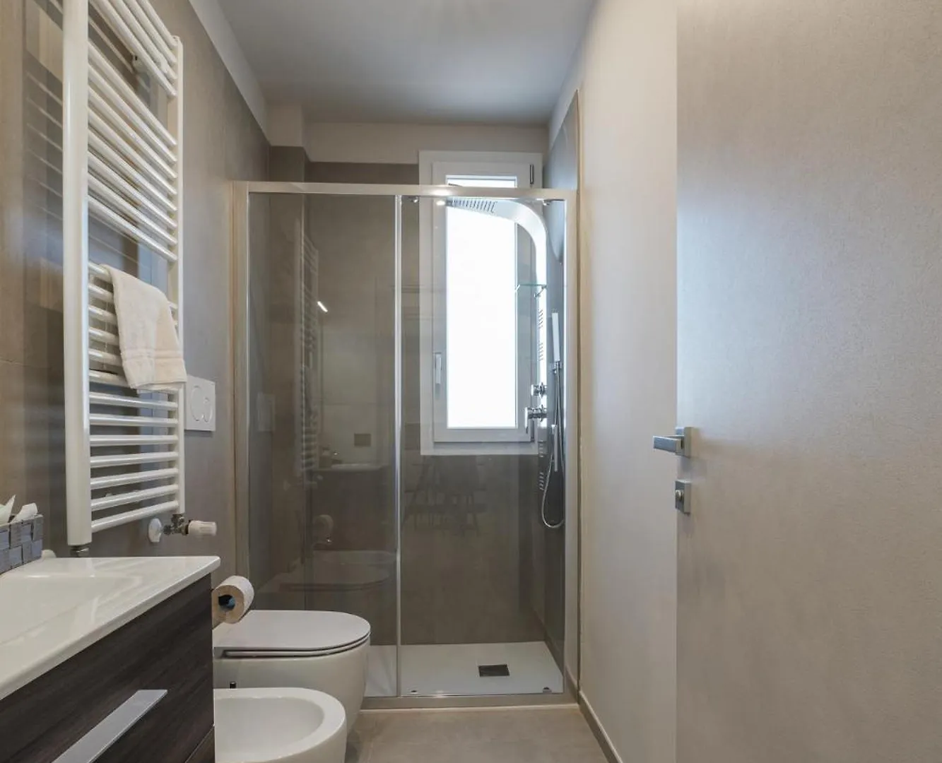 Residence Goldoni6 Suite Apartment Rimini 0*,