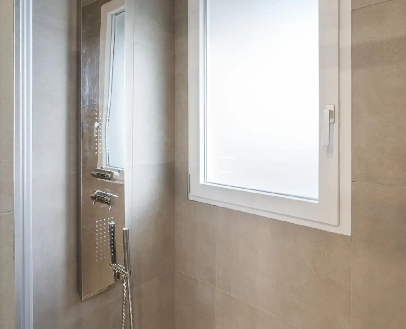 Aparthotel Residence Goldoni6 Suite Apartment Rimini