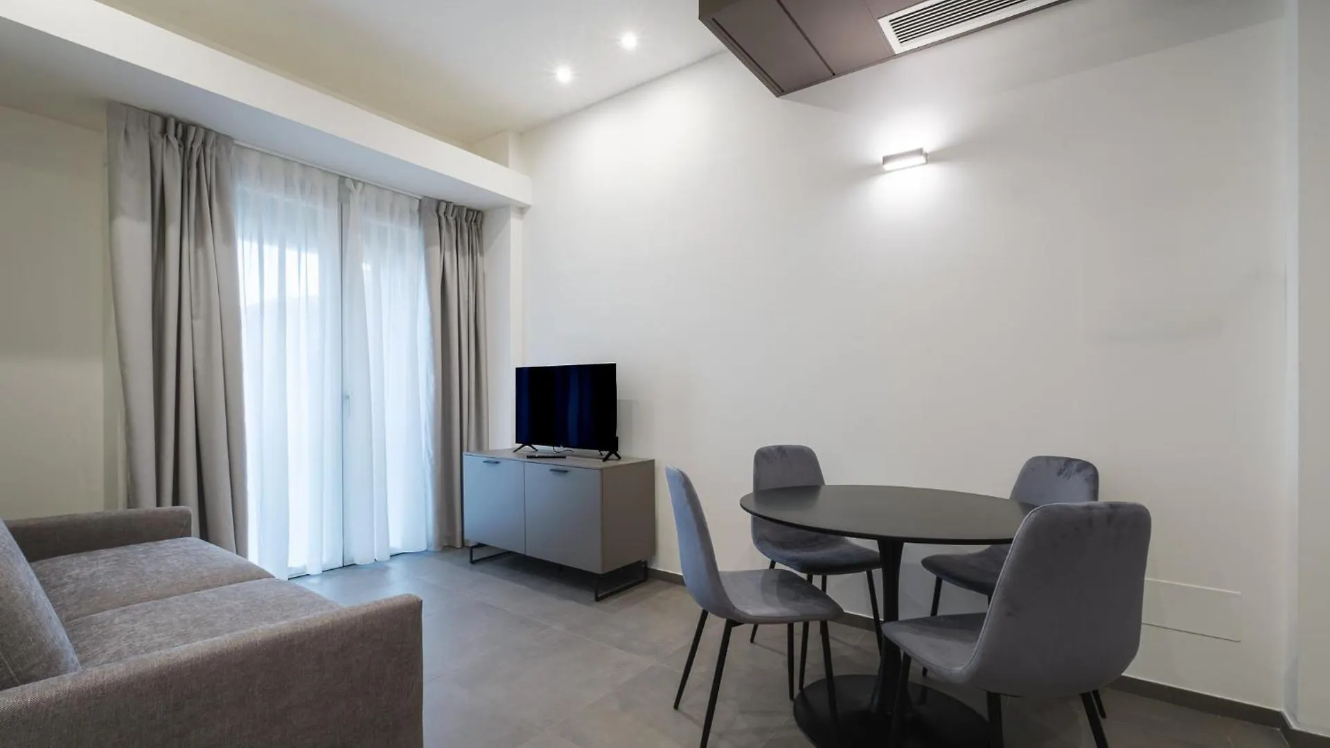 Residence Goldoni6 Suite Apartment Rimini Aparthotel