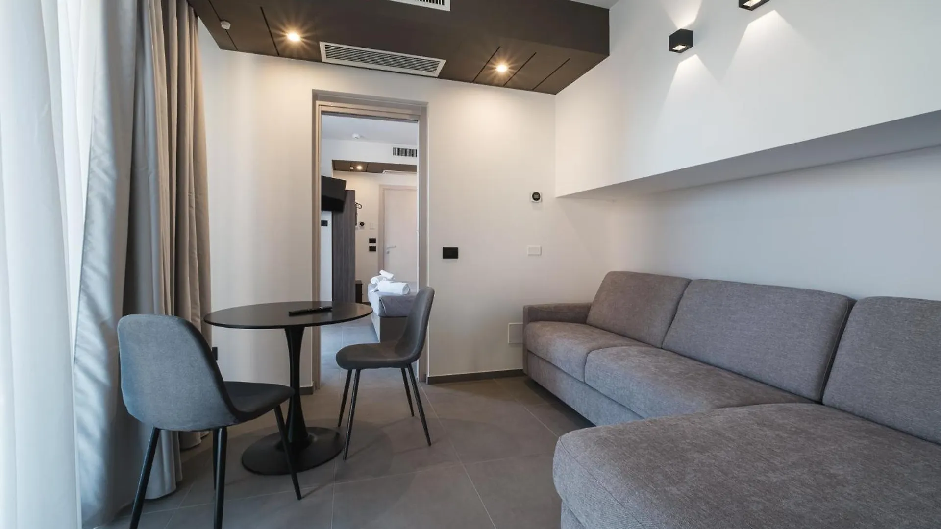 Residence Goldoni6 Suite Apartment Rimini