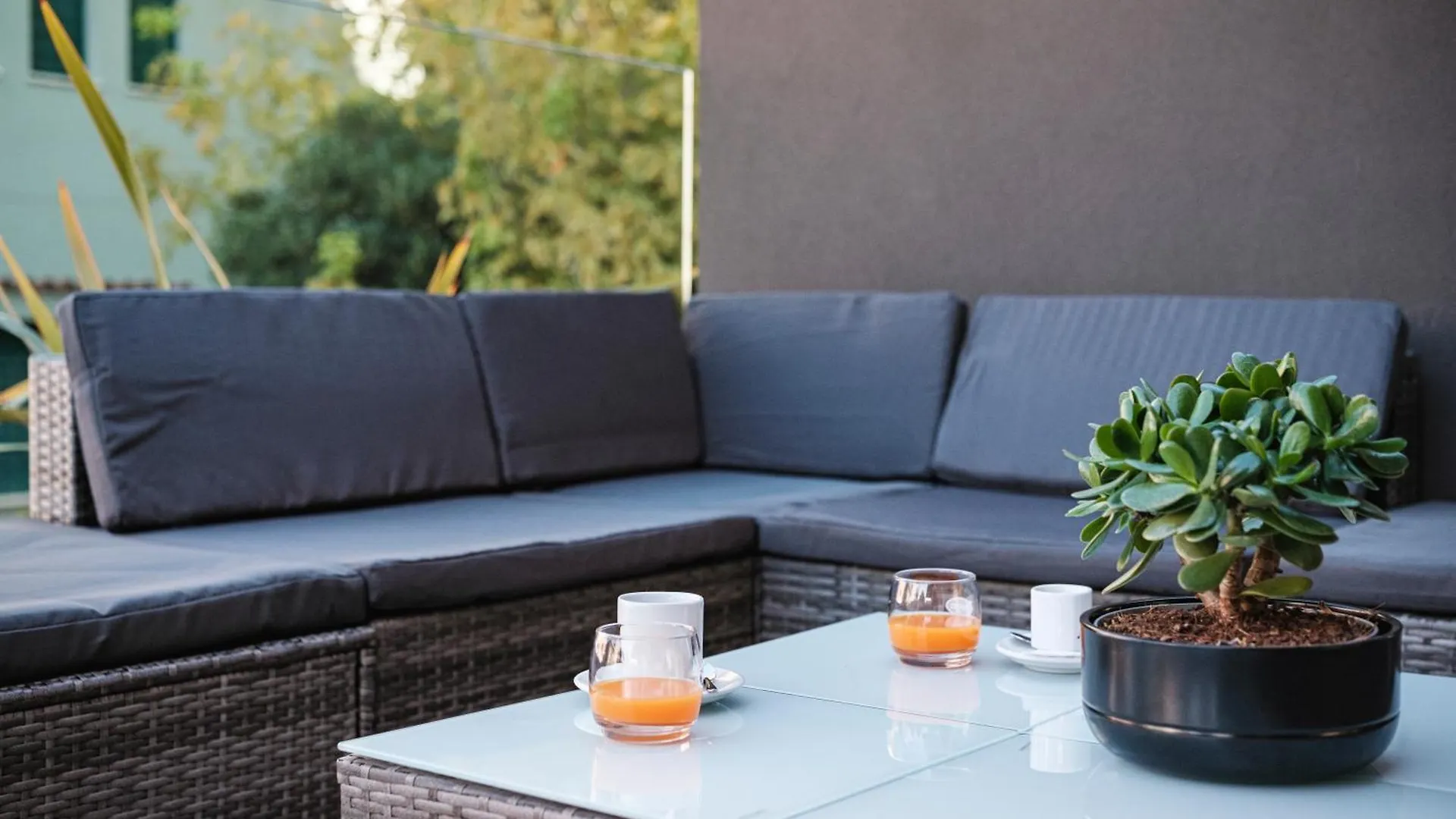 Residence Goldoni6 Suite Apartment Rimini 0*,  Italia