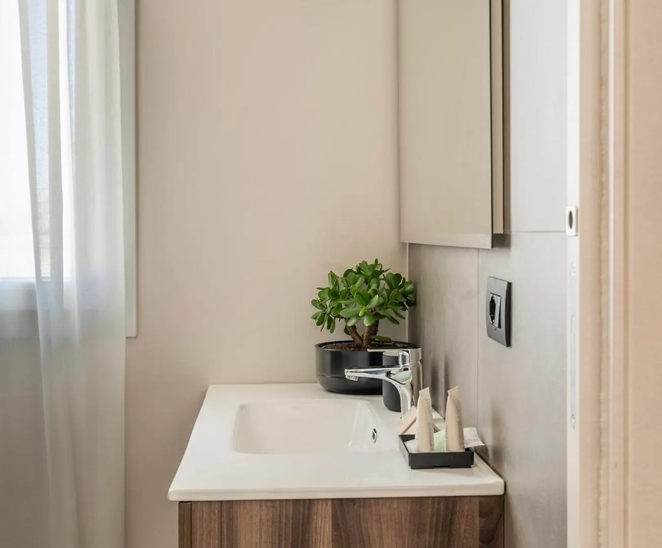 Residence Goldoni6 Suite Apartment 里米尼
